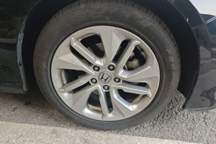Used Honda Accord 2018 260TURBO Elite Edition China VI Right Front Wheel Hub