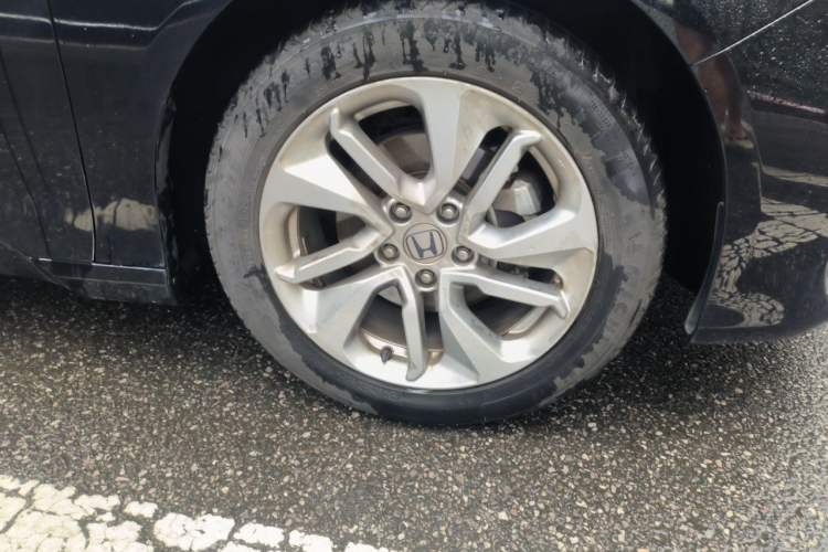 Used Honda Accord 2018 260TURBO Luxury Edition China V Emission Standard Right Front Wheel Hub