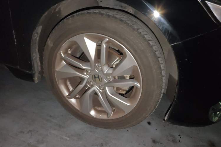Used Honda Accord 2018 260TURBO Elite Edition China VI Right Front Wheel Hub