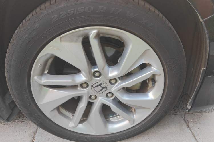 Used Honda Accord 2018 260TURBO Elite Edition China VI Right Front Wheel Hub