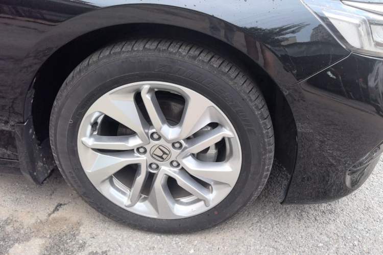 Used Honda Accord 2018 260TURBO Elite Edition China VI Right Front Wheel Hub