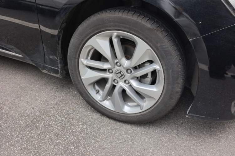 Used Honda Accord 2018 260TURBO Elite Edition China VI Right Front Wheel Hub