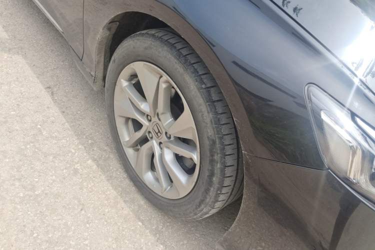 Used Honda Accord 2018 260TURBO Elite Edition China VI Right Front Wheel Hub