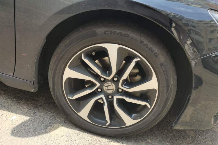 Used Honda Accord 2018 260TURBO Elite Edition China VI Right Front Wheel Hub