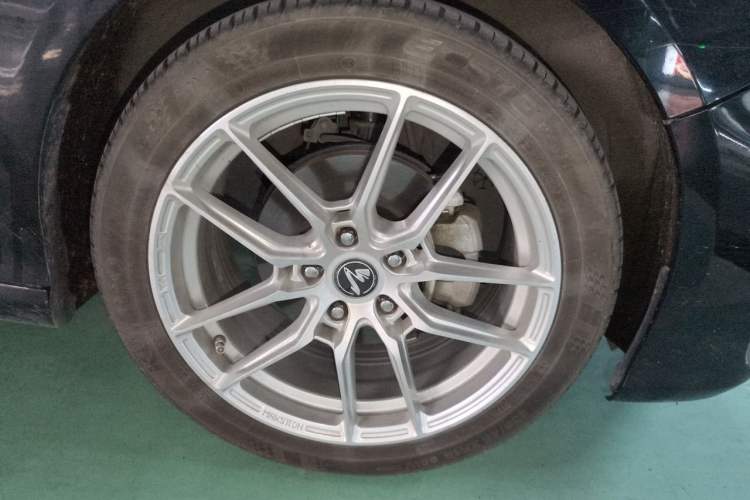 Used Honda Accord 2018 260TURBO Elite Edition China VI Right Front Wheel Hub