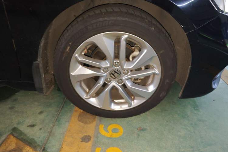Used Honda Accord 2018 260TURBO Elite Edition China VI Right Front Wheel Hub