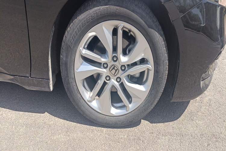 Used Honda Accord 2018 260TURBO Elite Edition China V Right Front Wheel Hub