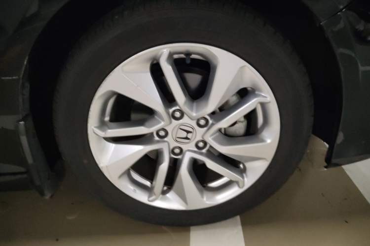Used Honda Accord 2018 260TURBO Elite Edition China VI Right Front Wheel Hub
