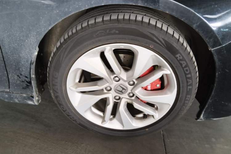 Used Honda Accord 2018 260TURBO Elite Edition China VI Right Front Wheel Hub