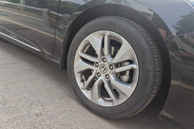 Used Honda Accord 2018 260TURBO Elite Edition China V Right Front Wheel Hub