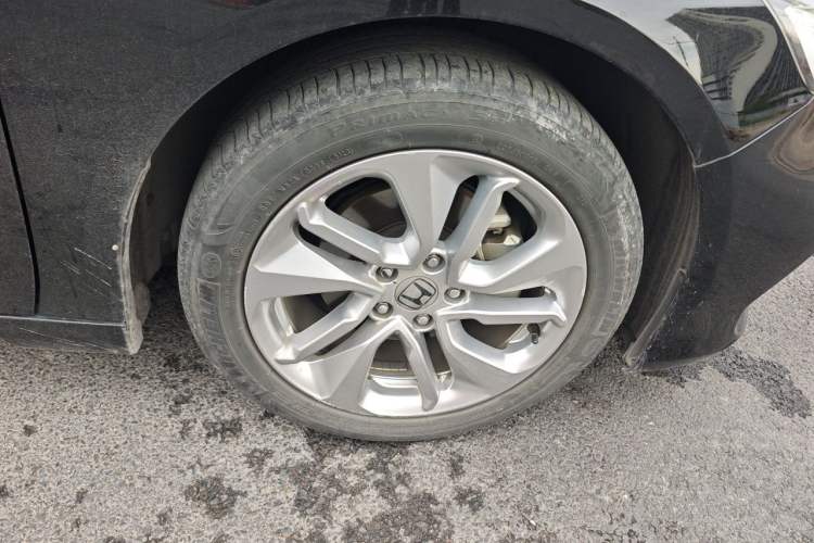 Used Honda Accord 2018 260TURBO Elite Edition China VI Right Front Wheel Hub