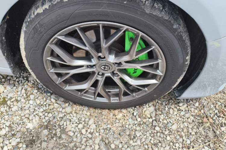 Used Honda Accord 2018 260TURBO Elite Edition China VI Right Front Wheel Hub