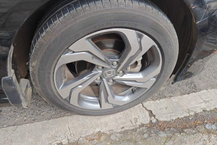 Used Honda Accord 2018 260TURBO Prestige Edition China VI Right Front Wheel Hub