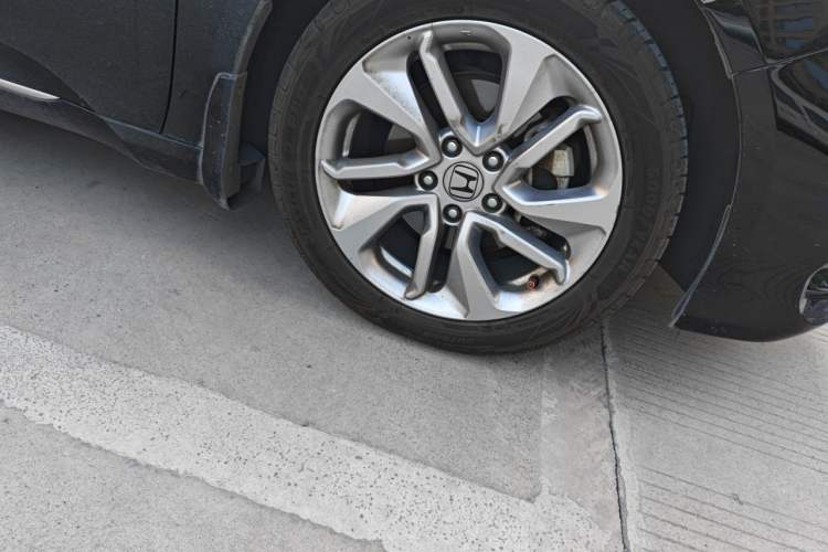 Used Honda Accord 2018 260TURBO Elite Edition China VI Right Front Wheel Hub