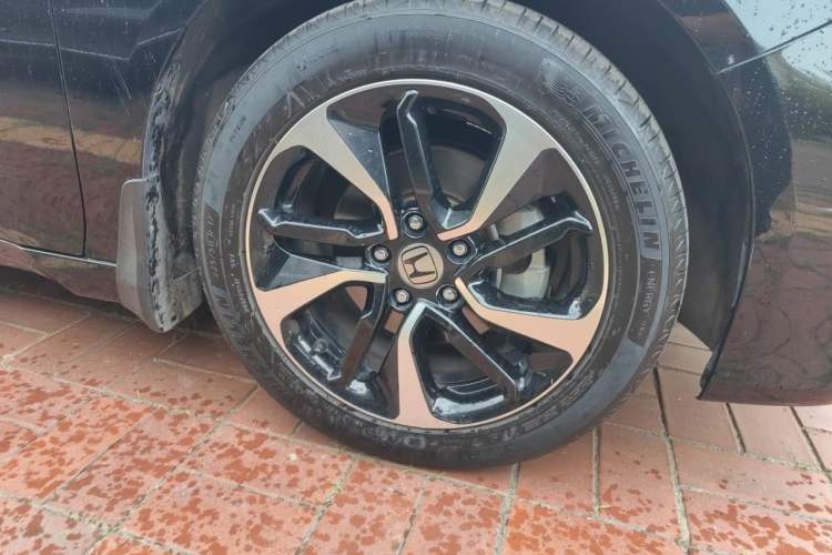 Used Honda Accord 2018 260TURBO Luxury Edition China V Emission Standard Right Front Wheel Hub
