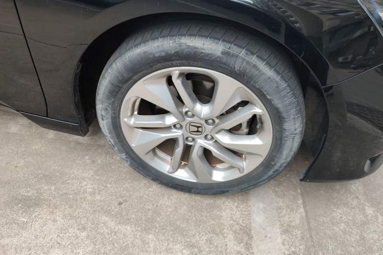 Used Honda Accord 2018 260TURBO Elite Edition China VI Right Front Wheel Hub