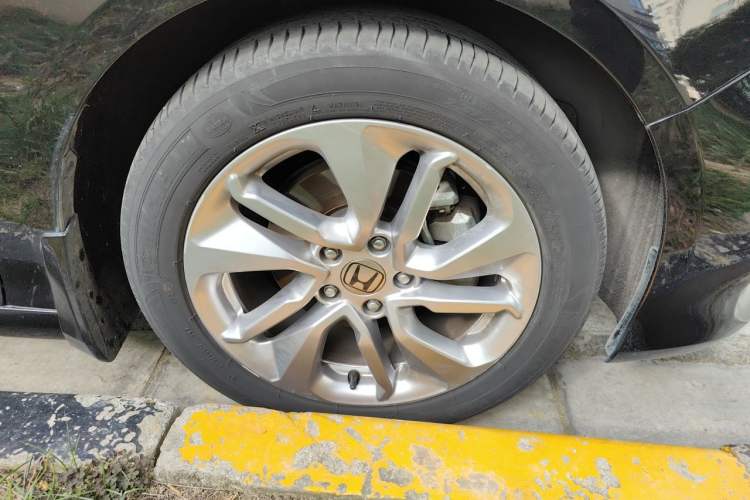 Used Honda Accord 2018 260TURBO Elite Edition China VI Right Front Wheel Hub