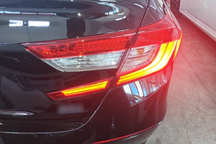 Used Honda Accord 2018 260TURBO Elite Edition China VI Right Rear Taillight