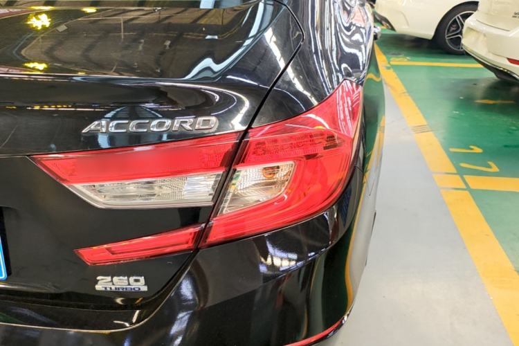 Used Honda Accord 2018 260TURBO Elite Edition China V Right Rear Taillight
