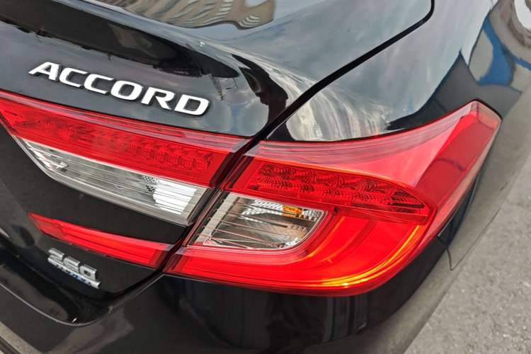 Used Honda Accord 2018 260TURBO Elite Edition China VI Right Rear Taillight