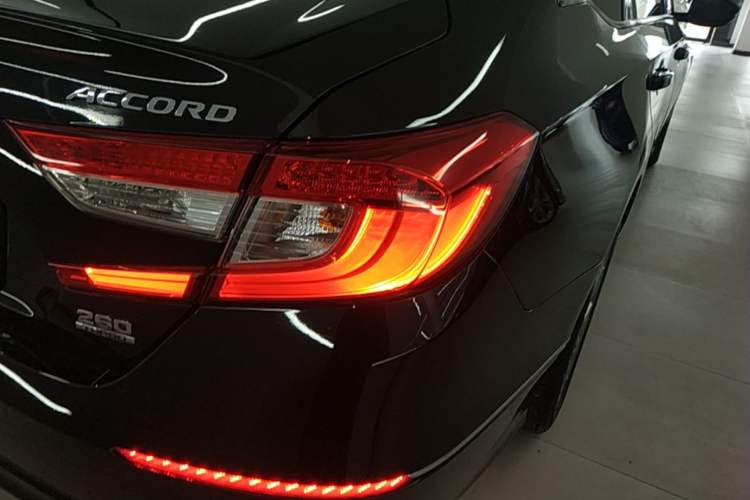 Used Honda Accord 2018 260TURBO Elite Edition China VI Right Rear Taillight