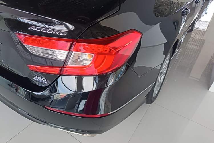 Used Honda Accord 2018 260TURBO Elite Edition China VI Right Rear Taillight