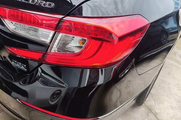 Used Honda Accord 2018 260TURBO Luxury Edition China VI Right Rear Taillight