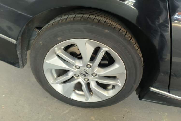Used Honda Accord 2018 260TURBO Elite Edition China V Right Rear Wheel Hub
