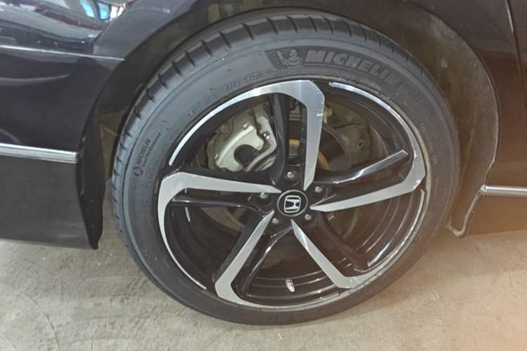 Used Honda Accord 2018 260TURBO Elite Edition China VI Right Rear Wheel Hub