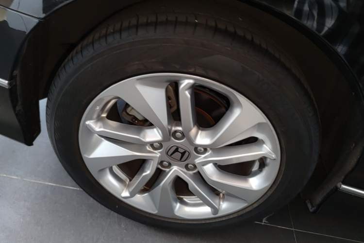 Used Honda Accord 2018 260TURBO Elite Edition China VI Right Rear Wheel Hub