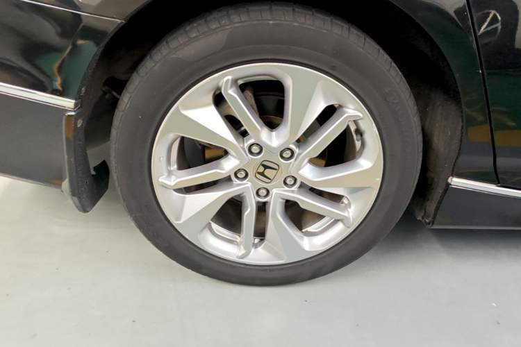 Used Honda Accord 2018 260TURBO Elite Edition China V Right Rear Wheel Hub