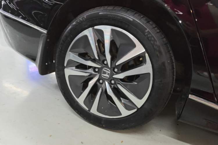 Used Honda Accord 2018 Rui·Hybrid 2.0L Rui Ku Edition China VI Right Rear Wheel Hub