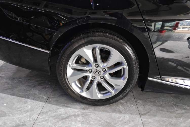 Used Honda Accord 2018 260TURBO Elite Edition China VI Right Rear Wheel Hub