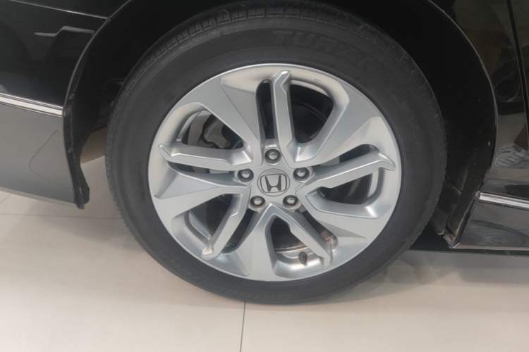 Used Honda Accord 2018 260TURBO Elite Edition China V Right Rear Wheel Hub