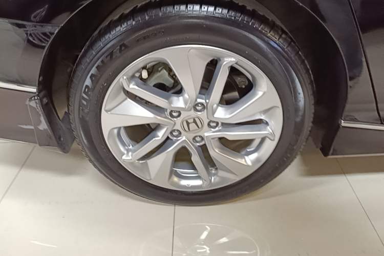 Used Honda Accord 2018 260TURBO Elite Edition China VI Right Rear Wheel Hub