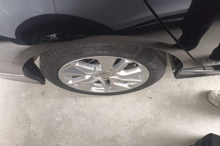 Used Honda Accord 2018 260TURBO Elite Edition China VI Right Rear Wheel Hub