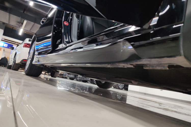 Used Honda Accord 2018 260TURBO Elite Edition China V Right Side Sill