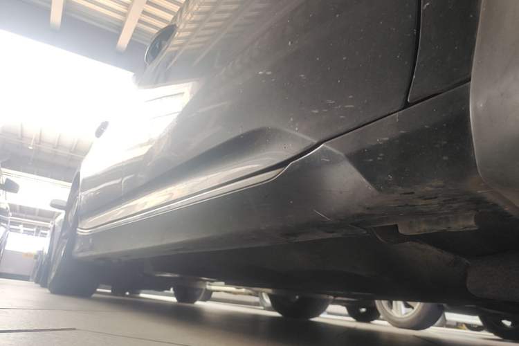 Used Honda Accord 2018 260TURBO Luxury Edition China VI Right Side Sill