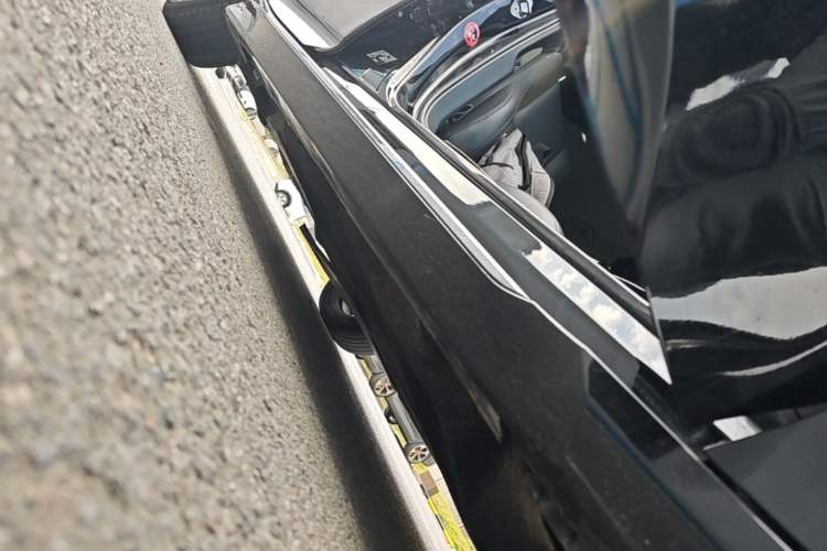 Used Honda Accord 2018 260TURBO Elite Edition China VI Right Side Sill