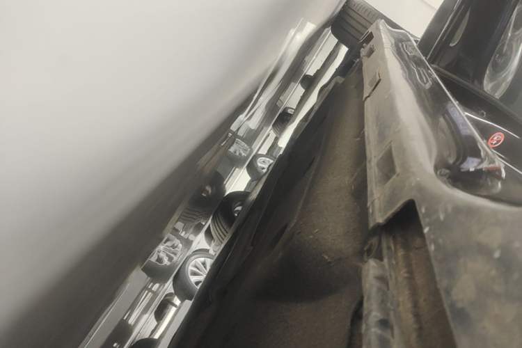 Used Honda Accord 2018 260TURBO Elite Edition China VI Right Side Sill