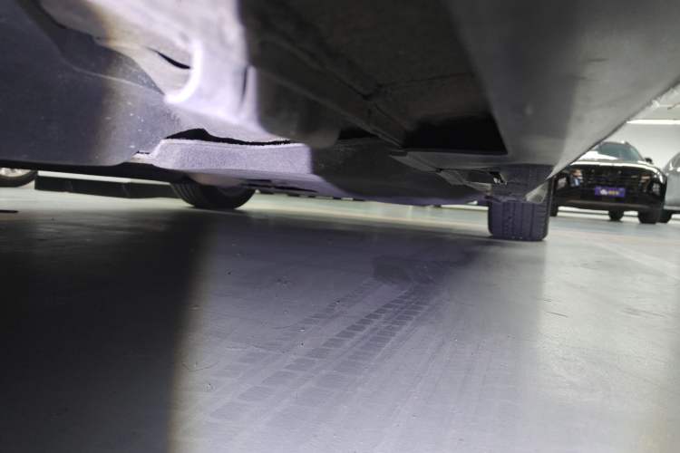 Used Honda Accord 2018 260TURBO Elite Edition China VI Right Side Sill