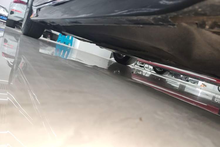 Used Honda Accord 2018 260TURBO Elite Edition China VI Right Side Sill