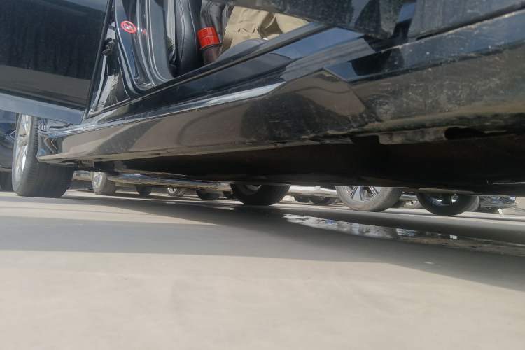 Used Honda Accord 2018 260TURBO Luxury Edition China VI Right Side Sill