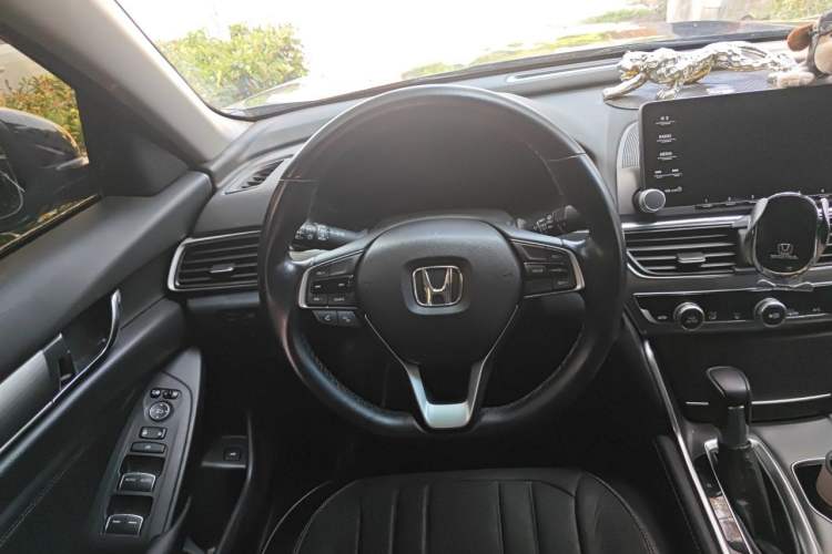 Used Honda Accord 2018 260TURBO Elite Edition China VI Steering Wheel