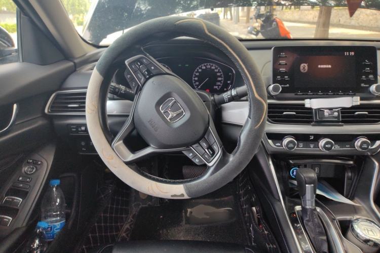 Used Honda Accord 2018 260TURBO Luxury Edition China V Emission Standard Steering Wheel