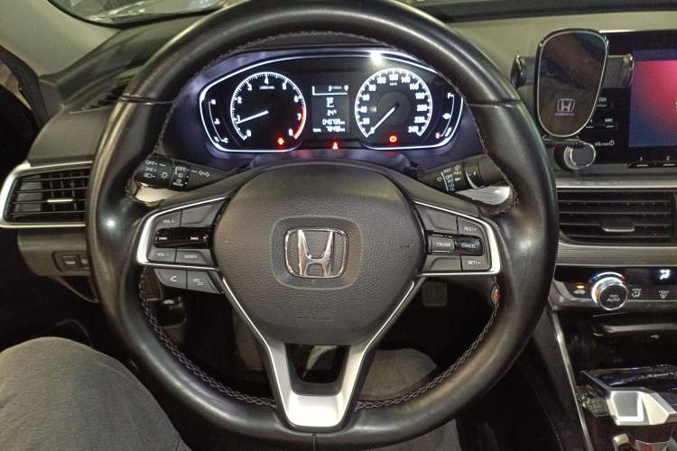 Used Honda Accord 2018 260TURBO Elite Edition China VI Steering Wheel