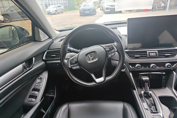 Used Honda Accord 2018 260TURBO Luxury Edition China V Emission Standard Steering Wheel