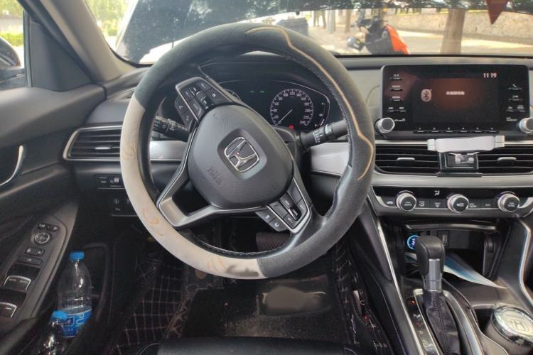 Used Honda Accord 2018 260TURBO Luxury Edition China V Emission Standard Steering Wheel