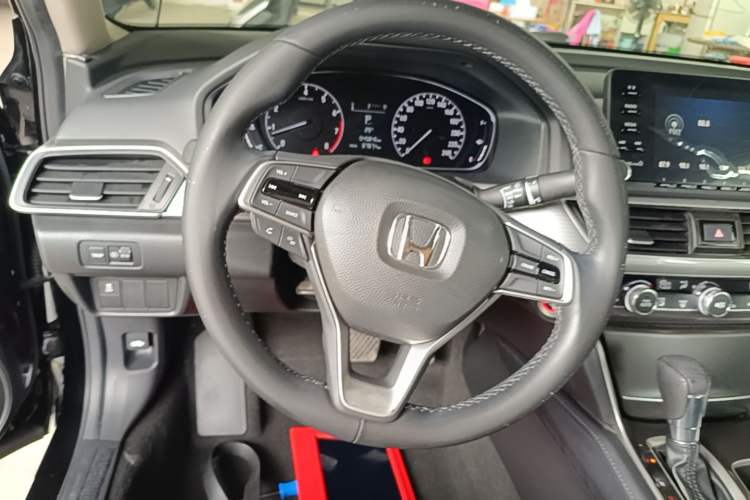 Used Honda Accord 2018 260TURBO Elite Edition China V Steering Wheel