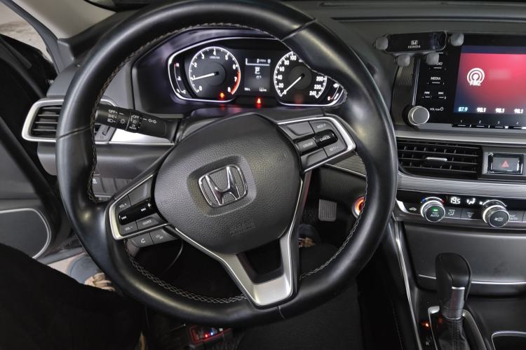 Used Honda Accord 2018 260TURBO Elite Edition China VI Steering Wheel